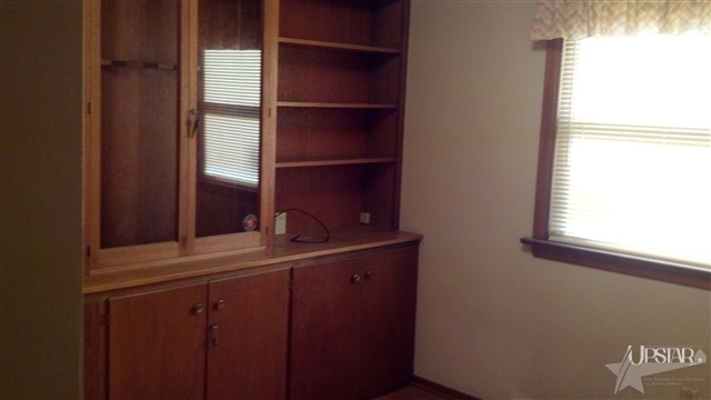4025 Hampton Ave, Fort Wayne, IN 46808 photo 8