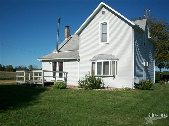 99 S 700 W, Larwill, IN 46764 photo 1