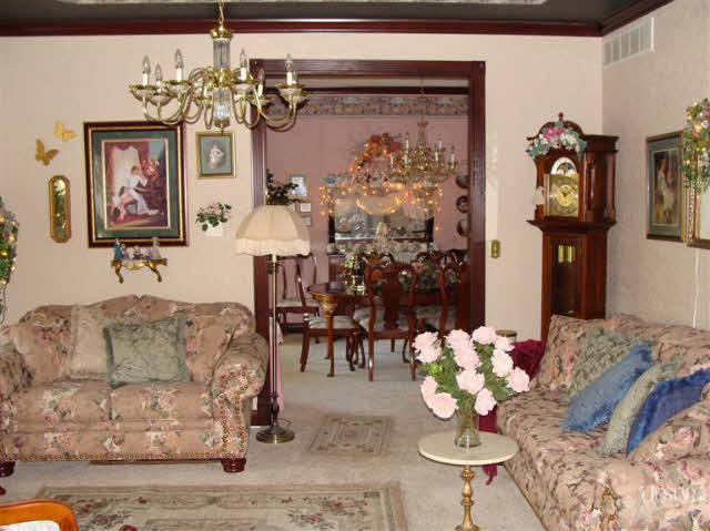 721 S Wayne St, Bluffton, IN 46714 photo 4
