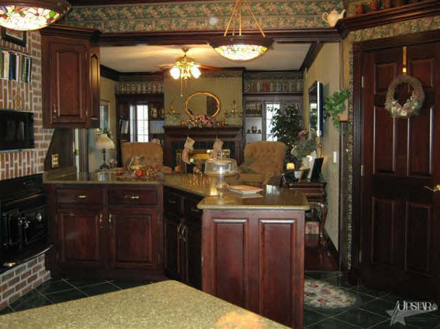721 S Wayne St, Bluffton, IN 46714 photo 7