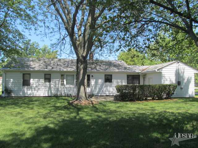 1621 W Monroe St, Decatur, IN 46733 photo 3