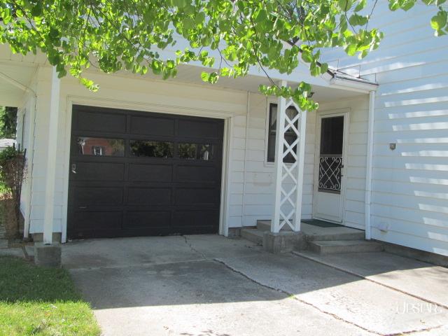 1621 W Monroe St, Decatur, IN 46733 photo 5