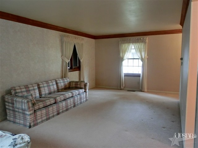 1215 Glenwood Ave, Fort Wayne, IN 46805 photo 3