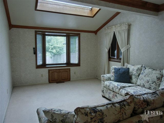 1215 Glenwood Ave, Fort Wayne, IN 46805 photo 4