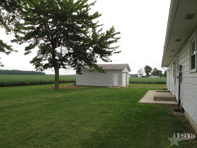 4536 S County Line Rd, Yoder, IN 46798 photo 4
