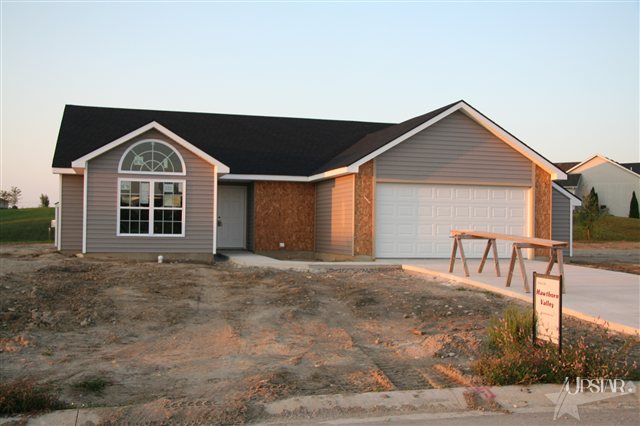 6925 Desdemona Xing, Fort Wayne, IN 46818 photo 1