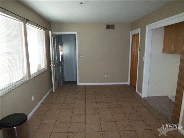 456 W Lenox Ave, Fort Wayne, IN 46807 photo 5