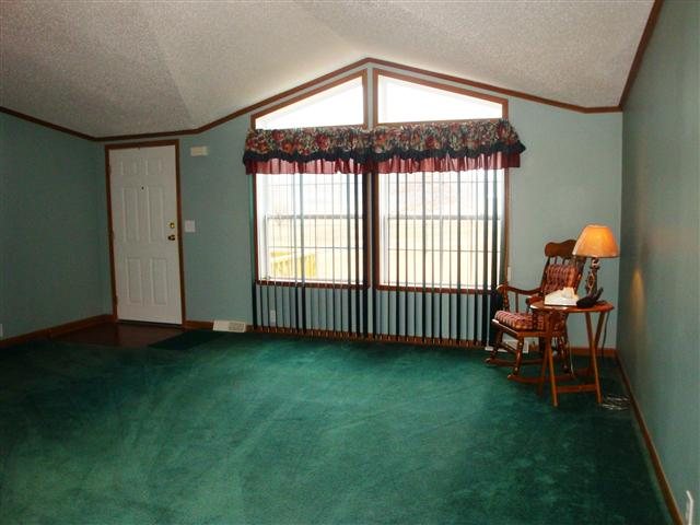 5722 N 650 W, Larwill, IN 46764 photo 3
