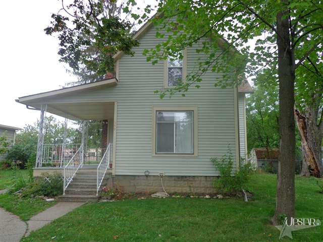 349 W 11th St, Auburn, IN 46706 photo 2