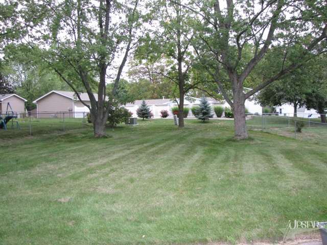 108 Zona Dr, Auburn, IN 46706 photo 16