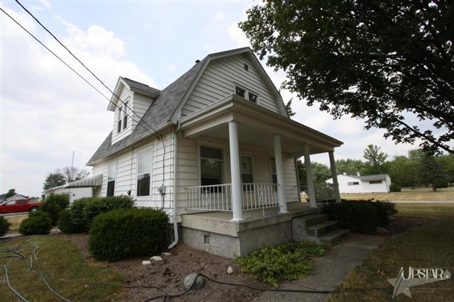 6921 Hazelett Rd, Fort Wayne, IN 46835 photo 1
