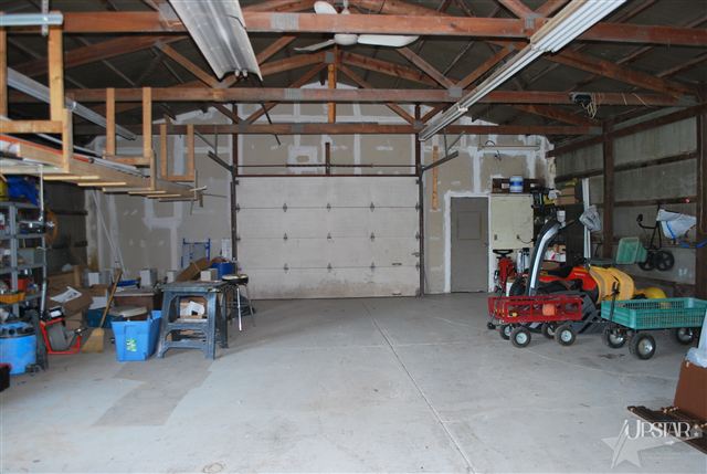 8646 Auburn Rd, Fort Wayne, IN 46825 photo 24