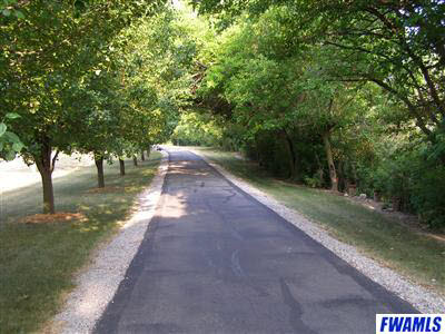 8646 Auburn Rd, Fort Wayne, IN 46825 photo 18
