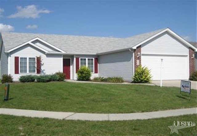 7624 Maeve Dr, Fort Wayne, IN 46835 photo 1