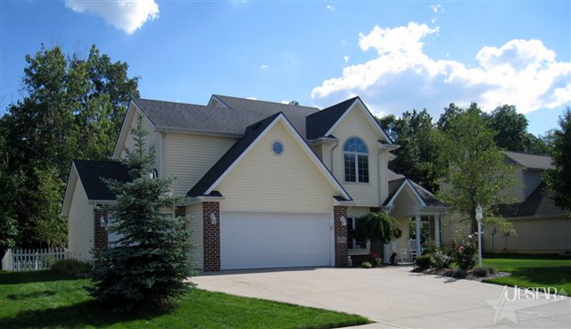 4908 Dupont Oaks Pl, Fort Wayne, IN 46845 photo 2