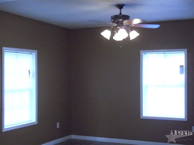 4828 Devonshire Dr, Fort Wayne, IN 46806 photo 15