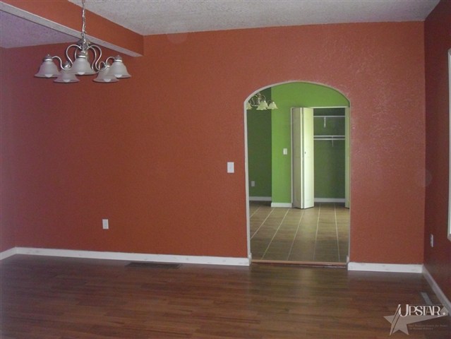 4828 Devonshire Dr, Fort Wayne, IN 46806 photo 11