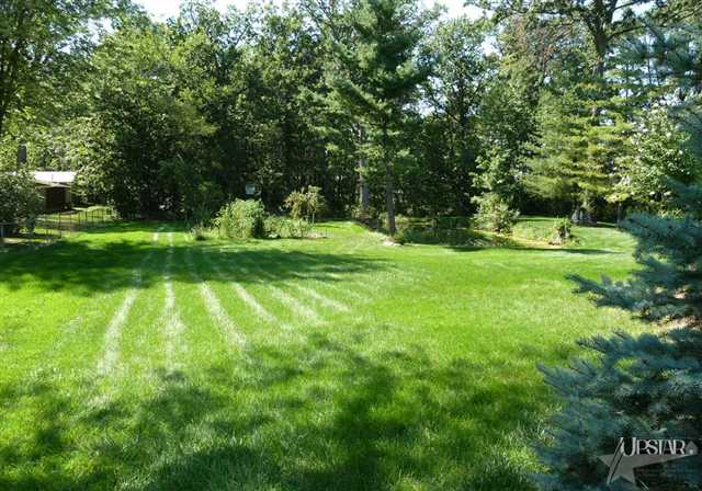 8032 Westwood Dr, Fort Wayne, IN 46818 photo 5
