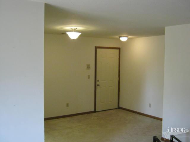 1544 N William Wells Cir, Bluffton, IN 46714 photo 3