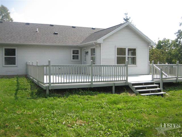 403 Sunset Ln, Decatur, IN 46733 photo 3