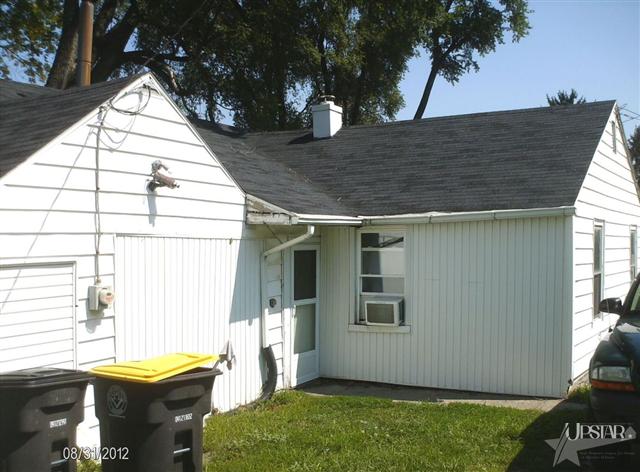 2424 Maumee Ave, Fort Wayne, IN 46803 photo 2