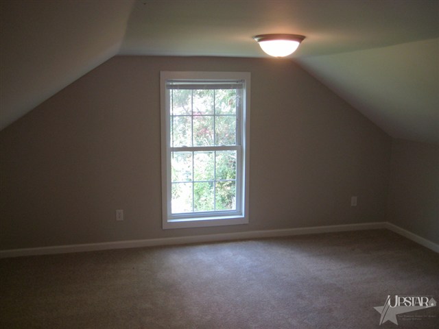 508 Lavina St, Fort Wayne, IN 46802 photo 6