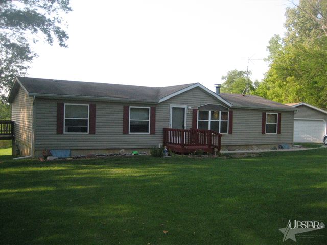 2043 Mapes Rd, Kendallville, IN 46755 photo 5
