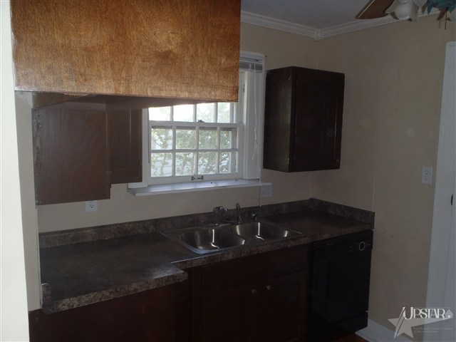 2214 Dodge Ave, Fort Wayne, IN 46805 photo 4