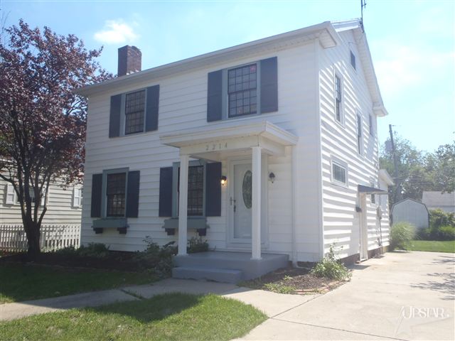 2214 Dodge Ave, Fort Wayne, IN 46805 photo 1