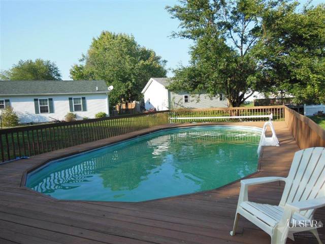 409 S Flint St, South Whitley, IN 46787 photo 13