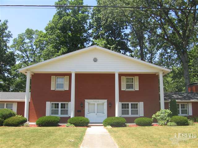 5422 Radcliffe Ct, Fort Wayne, IN 46806 photo 1
