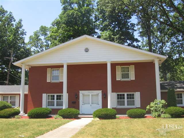 5422 Radcliffe Ct, Fort Wayne, IN 46806 photo 3