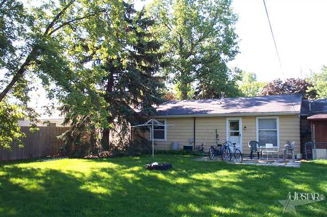 1735 Douglas Ln, New Haven, IN 46774 photo 4