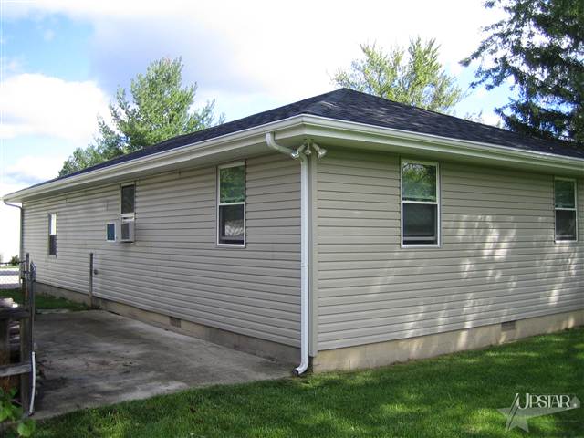 1817 Klug Dr, Fort Wayne, IN 46818 photo 8