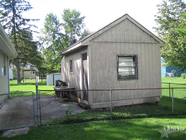 1817 Klug Dr, Fort Wayne, IN 46818 photo 6