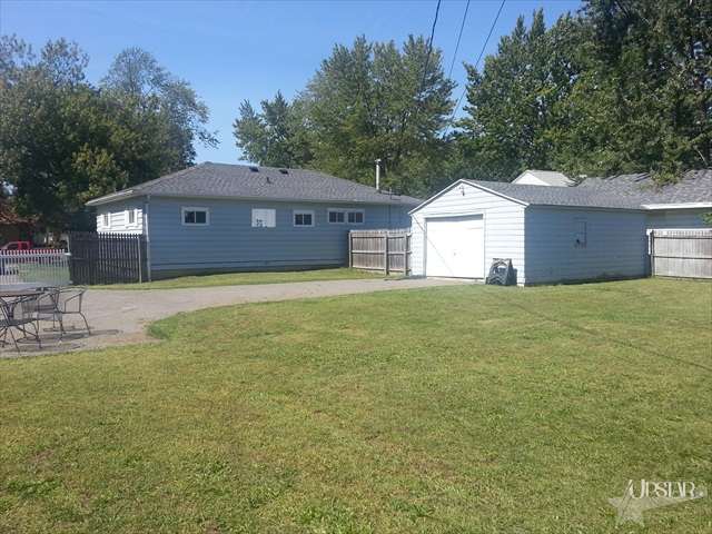 6513 Gardenview Dr, Fort Wayne, IN 46809 photo 4