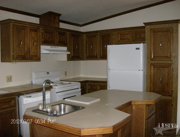 9180 E 700 N, Churubusco, IN 46723 photo 2