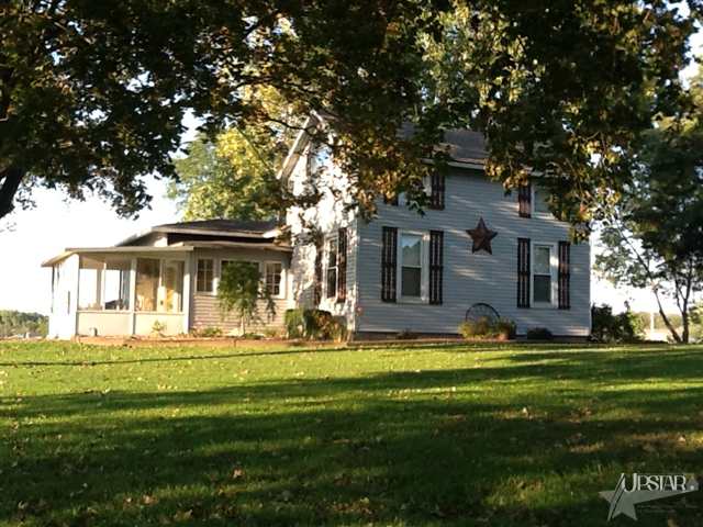 1069 E 100 S, Columbia City, IN 46725 photo 1