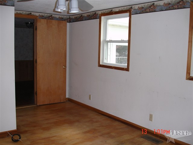 511 N Oak St, Columbia City, IN 46725 photo 9