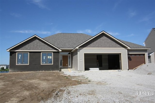 9721 Chapmans Blvd, Fort Wayne, IN 46835 photo 1