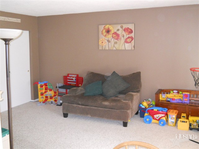 116 Edgemont Dr, Decatur, IN 46733 photo 7