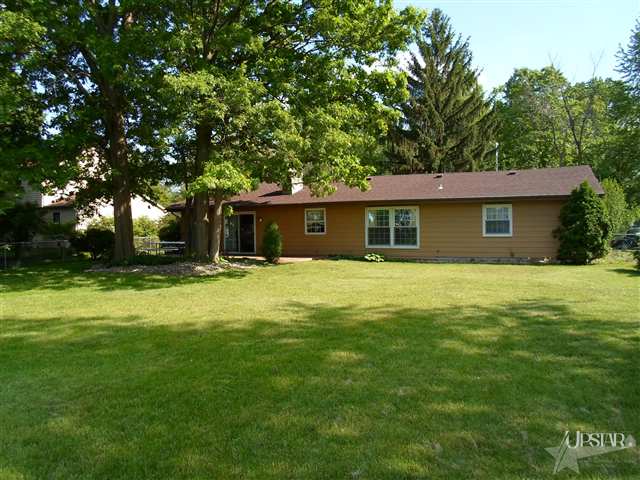 6907 Forestwood Dr, Fort Wayne, IN 46815 photo 6