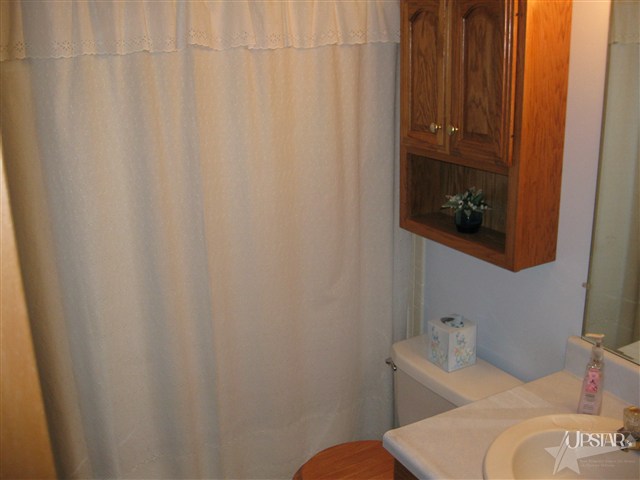 2810 Pinewood Dr, Fort Wayne, IN 46809 photo 8