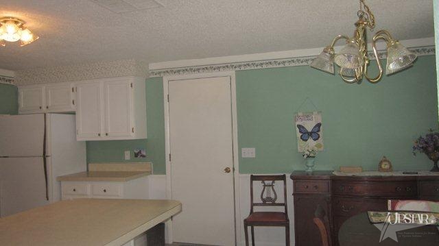 6039 Goodfellow Dr, Fort Wayne, IN 46835 photo 9
