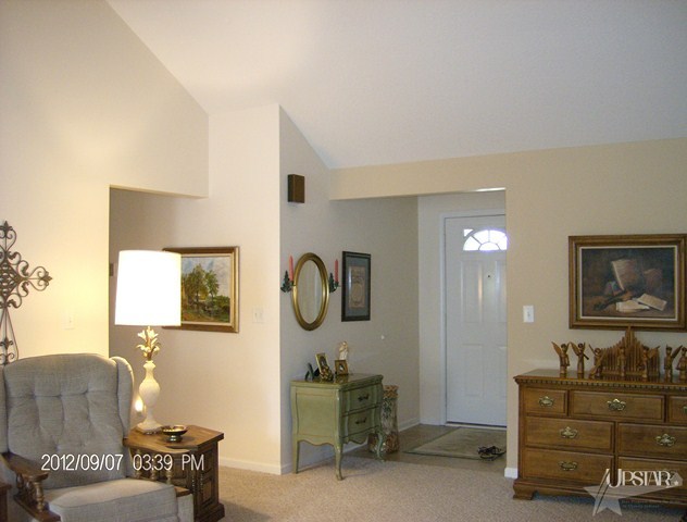 5205 Willman Ln, Fort Wayne, IN 46835 photo 2
