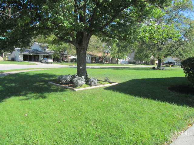 5416 Bellmawr Ln, Fort Wayne, IN 46815 photo 3