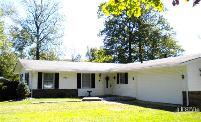9321 S Marion Rd, Warren, IN 46792 photo 4