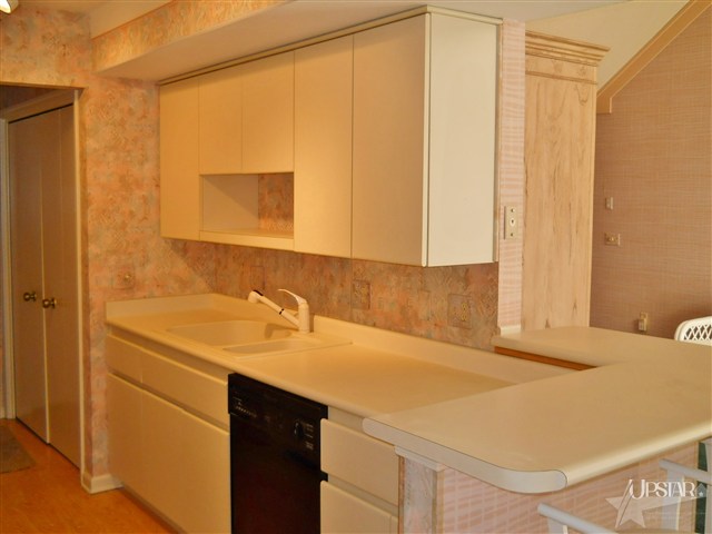 5704 Bayside Dr, Fort Wayne, IN 46815 photo 9