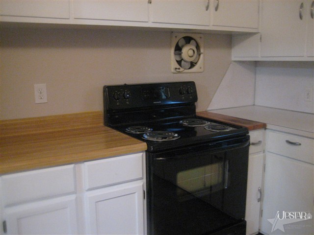 3808 Oxford St, Fort Wayne, IN 46806 photo 4