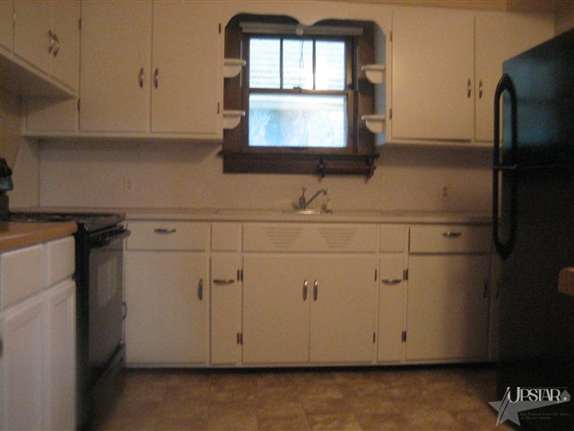 3808 Oxford St, Fort Wayne, IN 46806 photo 3